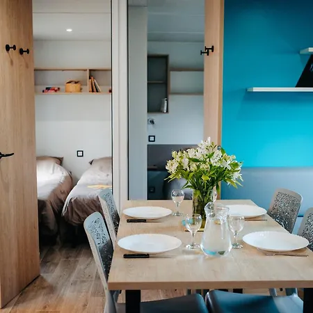 营地 Mobil Xxl 4 - A L'ombre Des Tilleuls *