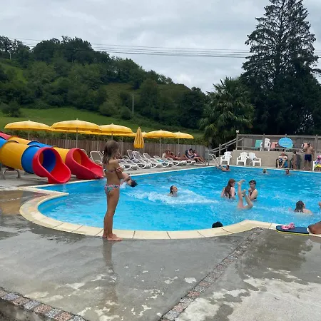 Camping Mobil Xxl 4 - à L'ombre Des Tilleuls Peyrouse